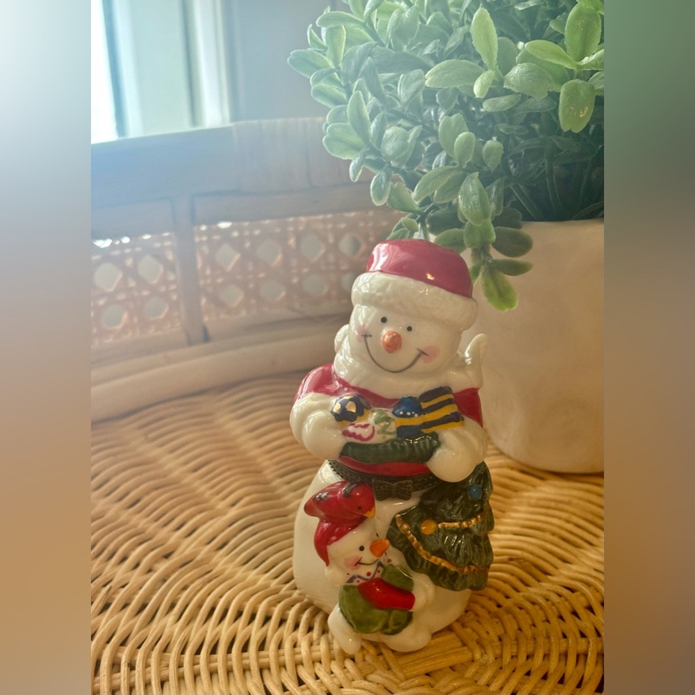 Vintage Snowman trinket box
